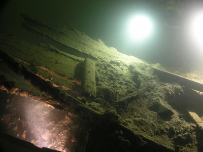Det medeltida vraket ligger på tio meters djup