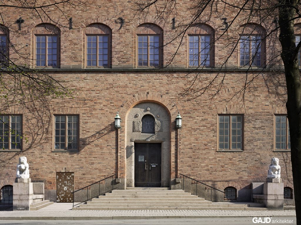 Röhsska museet ska bland annat få en ny entrédörr i glas intill den nuvarande huvudentrén. Bild: GAJD Arkitekter