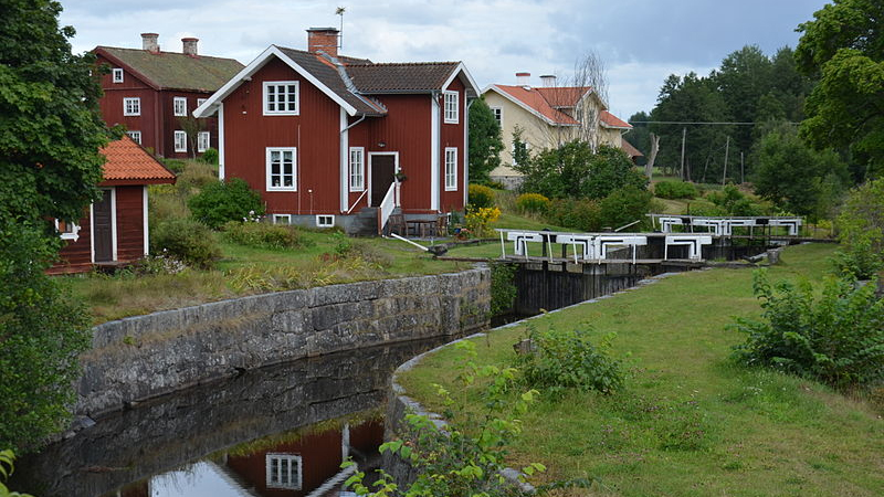 Seglingsbergs sluss i Strömsholms kanal. Foto: Bengt Oberger (Wikimedia Commons CC BY-SA 4.0)