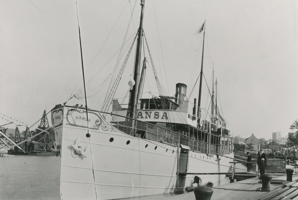 Passagerarfartyget S/S Hansa vid kaj i Visby. Foto från Nordiska museets arkiv