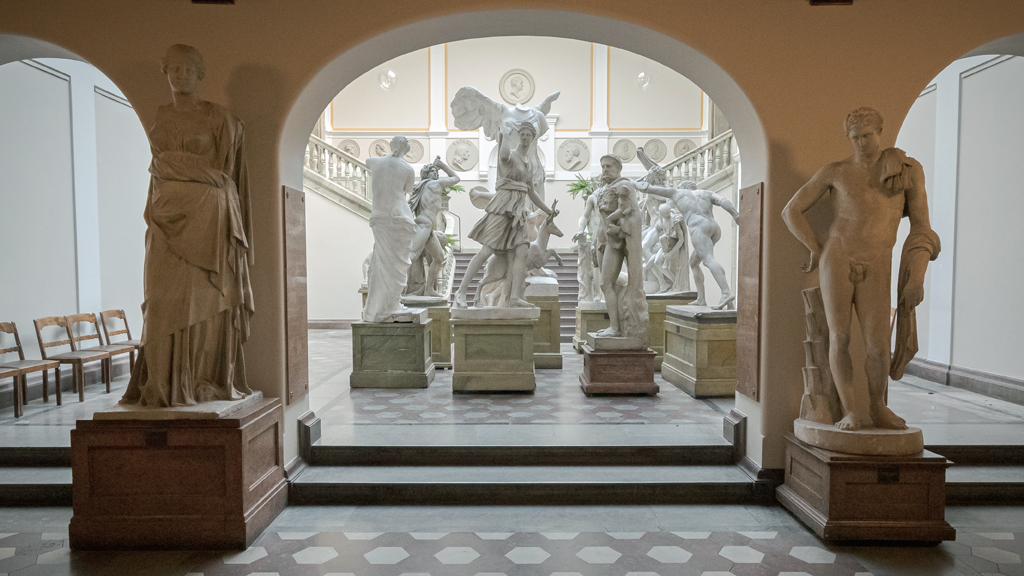 Ideal i gips – Konstakademiens skulptursamlingar under 300 år