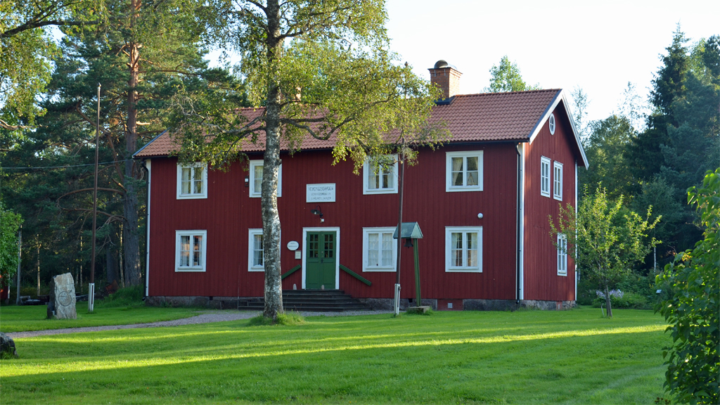Karlbergs hembygdsgård. Foto: Bengt Oberger (Wikimedia Commons CC-BY-SA-4.0)